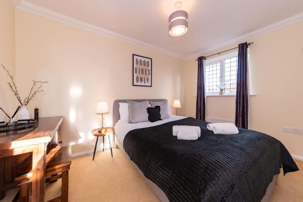 Ratby House - Spacious 3 Bed With Garden & Parking Earley Exteriér fotografie